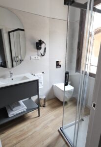 BAÑO 1
