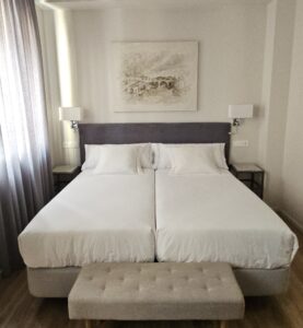 HABITACION DOBLE 93